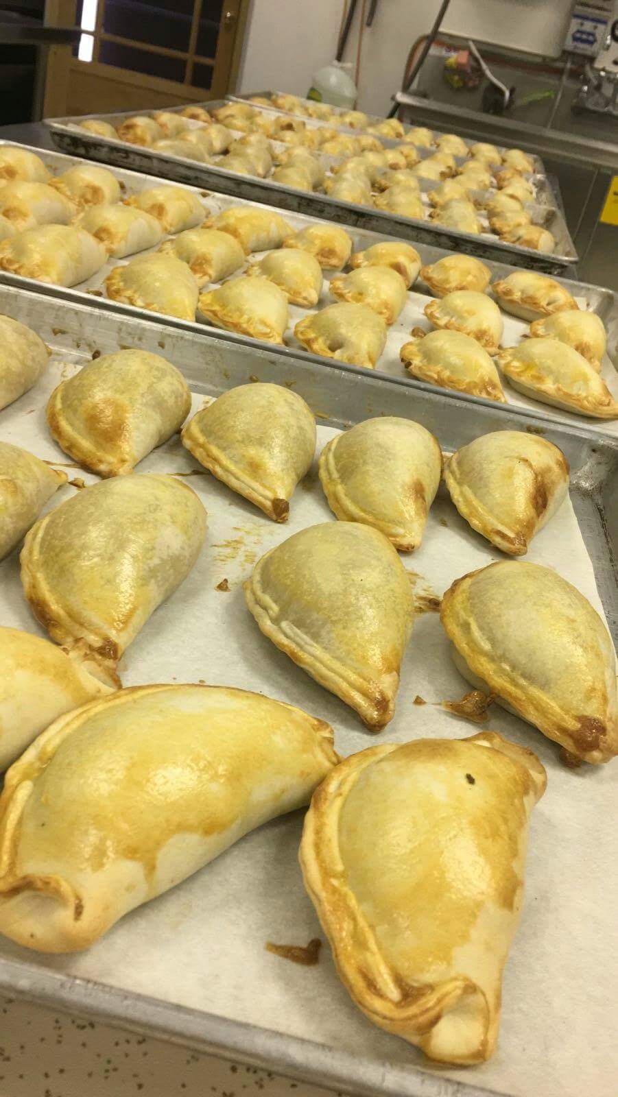 La Pampa empanadas gourmet | 1604 St Marys Rd #10, Winnipeg, MB R2M 3W5, Canada | Phone: (204) 615-8969
