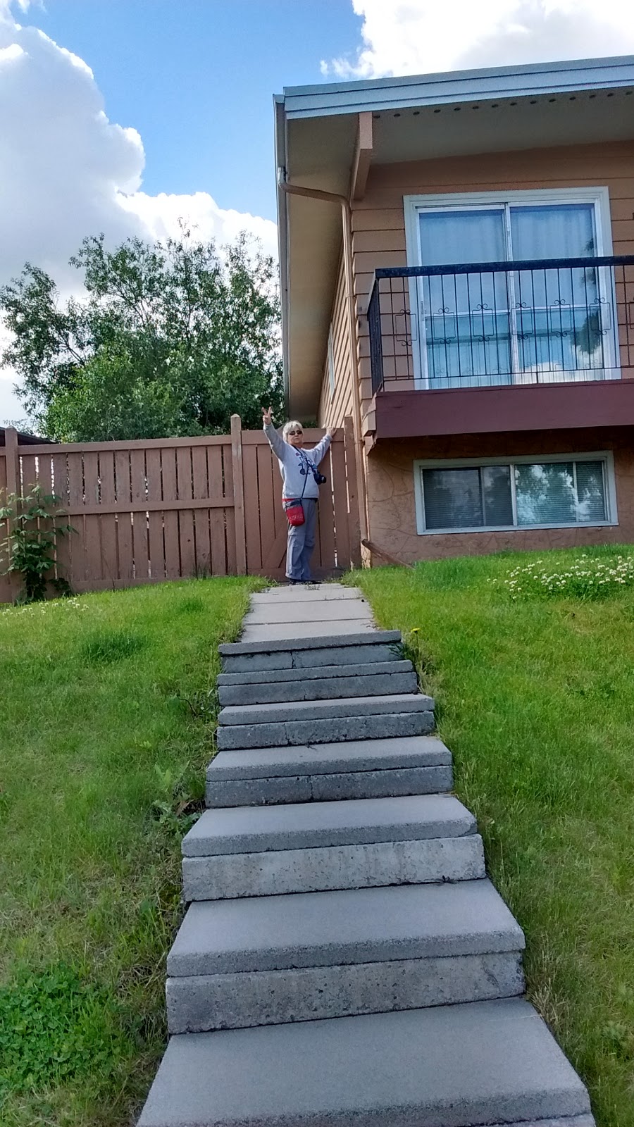 Canfield Road Dog Park | 11718 Canfield Rd SW, Calgary, AB T2W 1V5, Canada