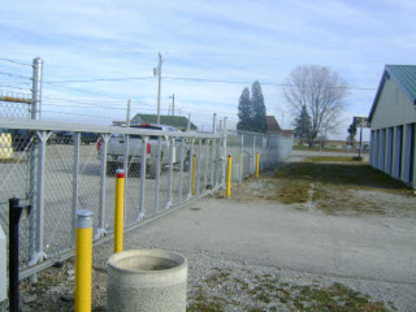 Crispline Fence Systems | 2413 Abingdon Rd, Caistor Centre, ON L0R 1E0, Canada | Phone: (905) 957-7447