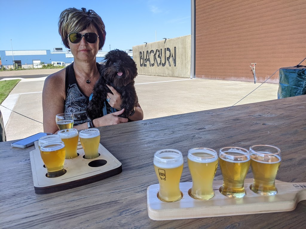 Blackburn Brew House | 8001 Blackburn Pkwy, Niagara Falls, ON L2H 0A6, Canada | Phone: (905) 358-0801
