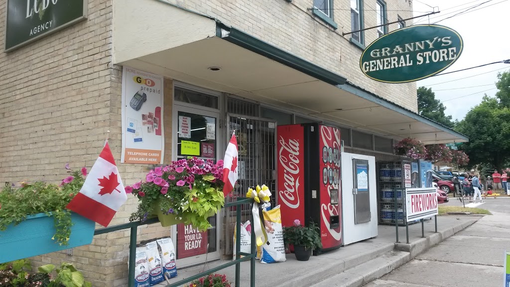 Grannys General Store | 535 Louisa St, Ayton, ON N0G 1C0, Canada | Phone: (519) 665-7828