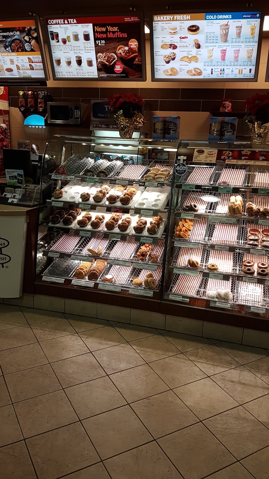 Tim Hortons | 495 York Rd, Niagara-on-the-Lake, ON L0S 1J0, Canada | Phone: (905) 984-3332