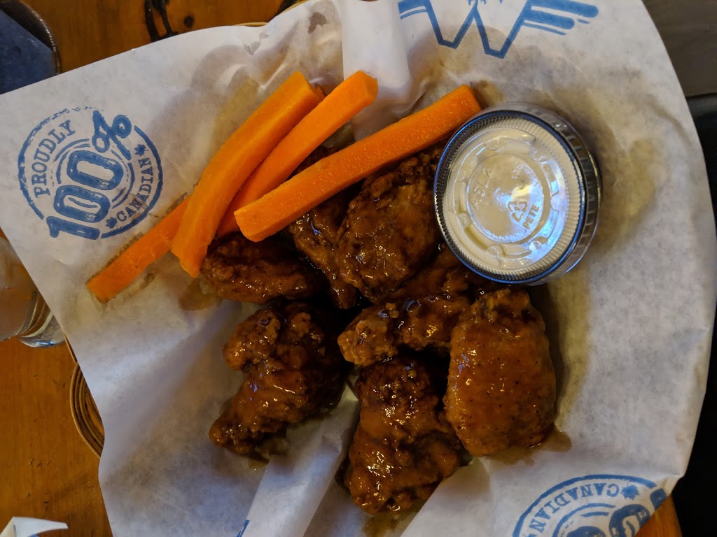 Wild Wing Restaurant | 985 Paisley Rd, Guelph, ON N1K 1X6, Canada | Phone: (519) 837-9977