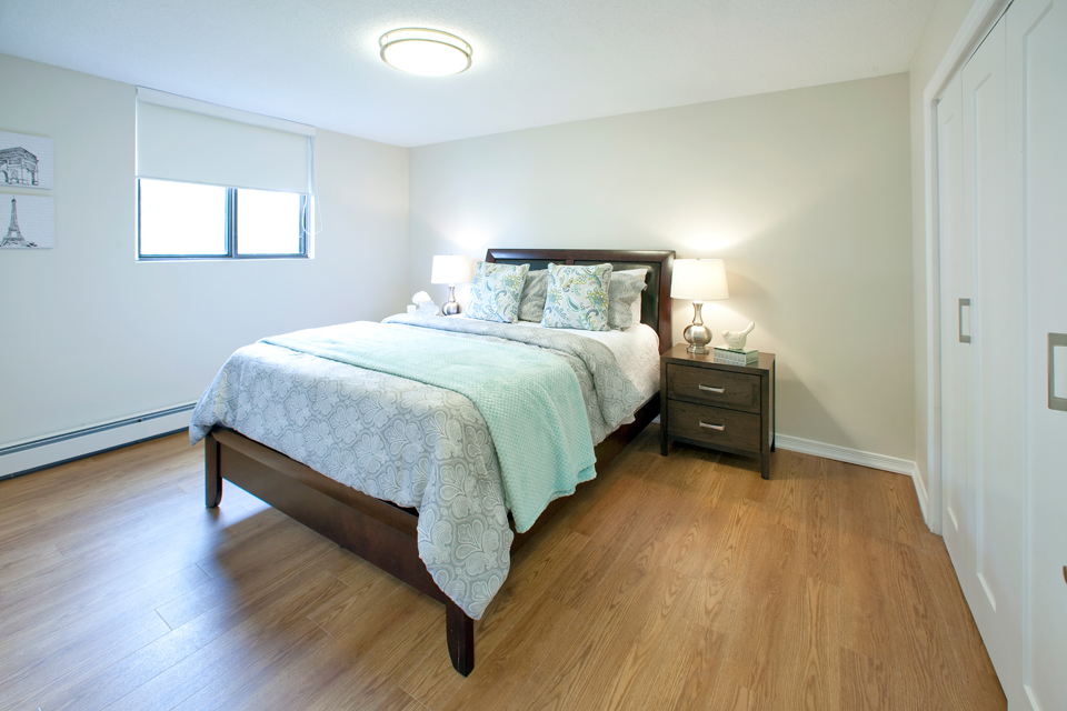 420 Wellington Park Towers | 420 Wellington St, St Thomas, ON N5R 5P2, Canada | Phone: (519) 631-3664