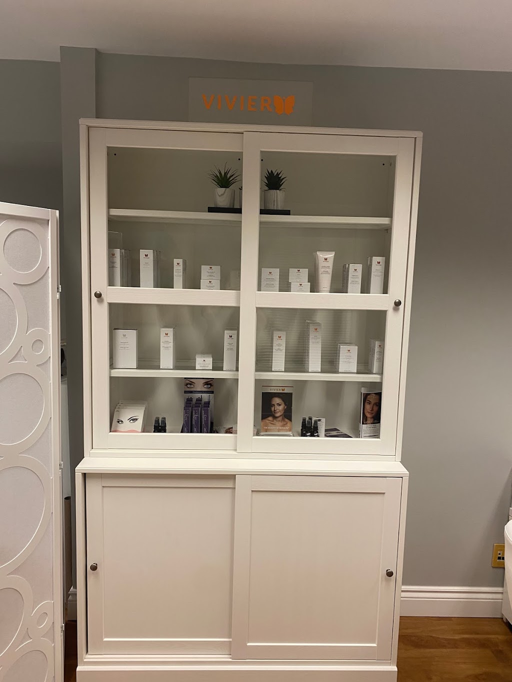Omorphi Aesthetics | 71 Albert St Suite 6, Oshawa, ON L1H 4R1, Canada | Phone: (289) 355-9512
