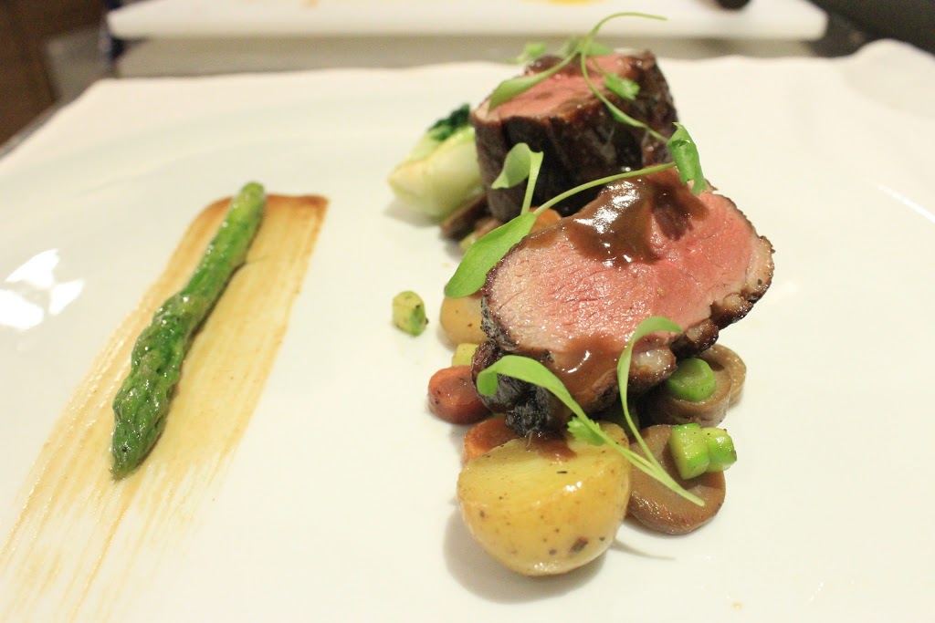 Chotto Resto Lounge | 1463 Boulevard Lionel-Boulet #106, Varennes, QC J3X 1P7, Canada | Phone: (450) 652-6888