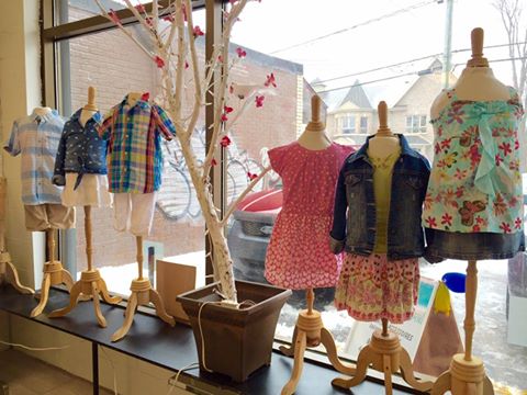 Friperie Au Petit Pois | 1900 Chemin dOka, Deux-Montagnes, QC J7R 1N4, Canada | Phone: (450) 983-5983