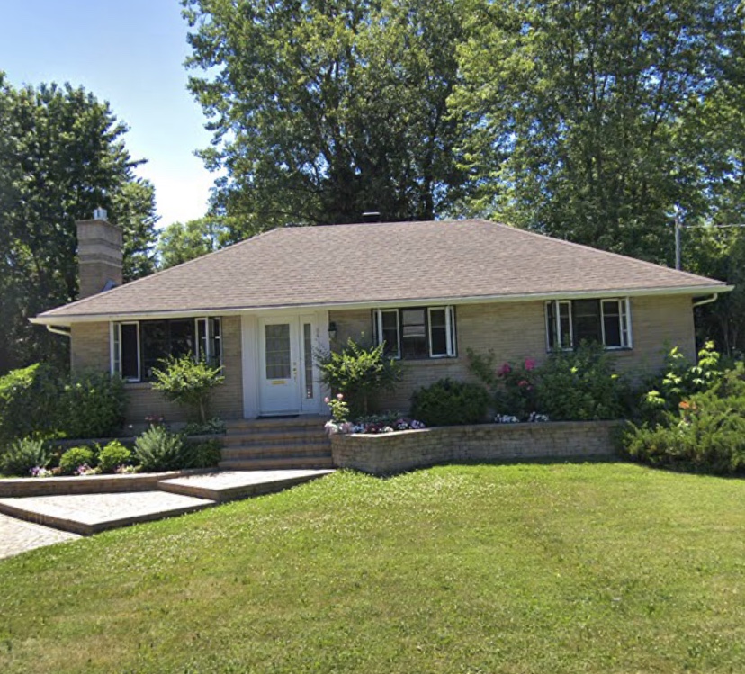 #1 Montreal Roofers | 153 Avenue de Georgia Crescent, Pointe-Claire, QC H9R 3Y1, Canada | Phone: (514) 663-6345