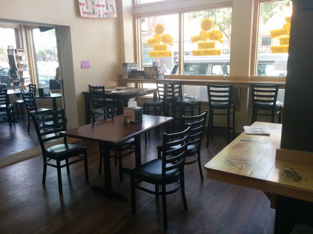 Tilli-Beans Bakery & Coffee Shop | 109 Sherbrooke St, Wolseley, SK S0G 5H0, Canada | Phone: (306) 698-9090