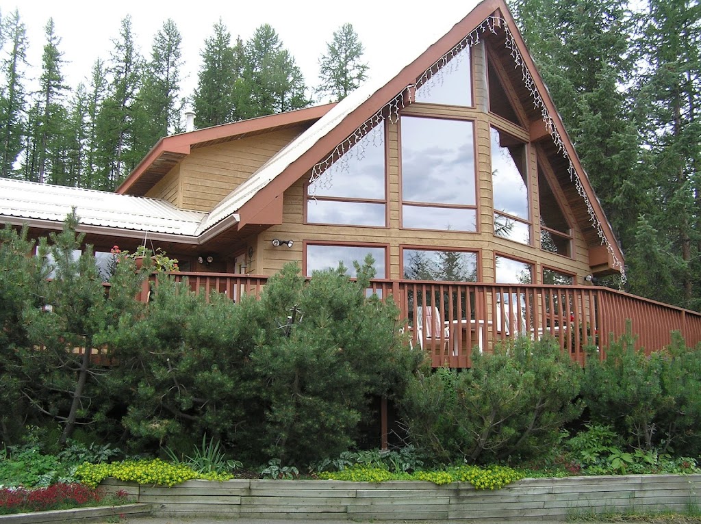 End of the Road Bed and Breakfast | 4445 53 St S, Cranbrook, BC V1C 7A3, Canada | Phone: (250) 489-2177