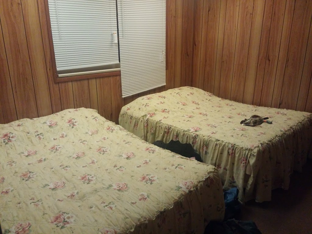 Northland Motel & Restaurant | 9603 ON-11, Washago, ON L0K 2B0, Canada | Phone: (705) 689-5012