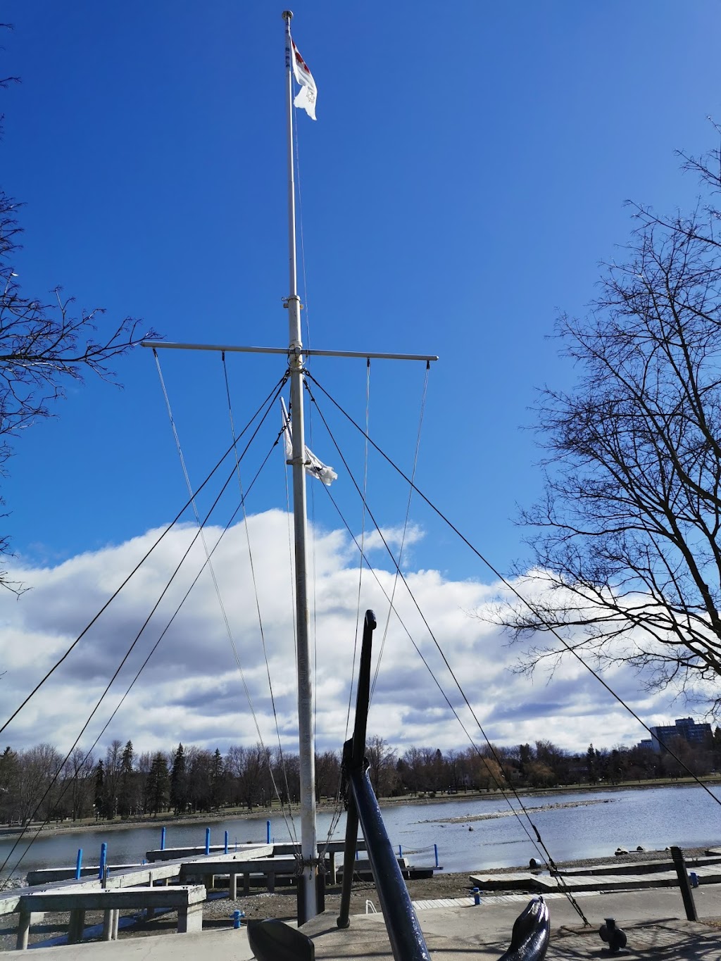 HMCS Carleton | 79 Prince of Wales Dr, Ottawa, ON K1A 0K2, Canada | Phone: (613) 750-7073