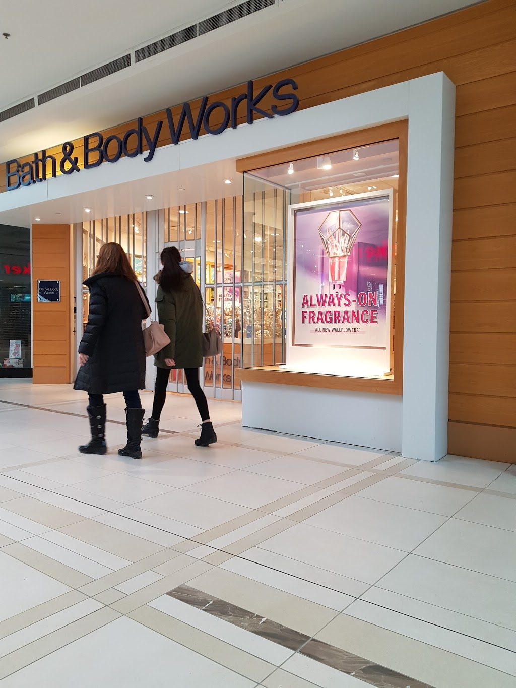 Bath & Body Works | 1225 St Marys Rd, Winnipeg, MB R2M 5E5, Canada | Phone: (204) 256-3636