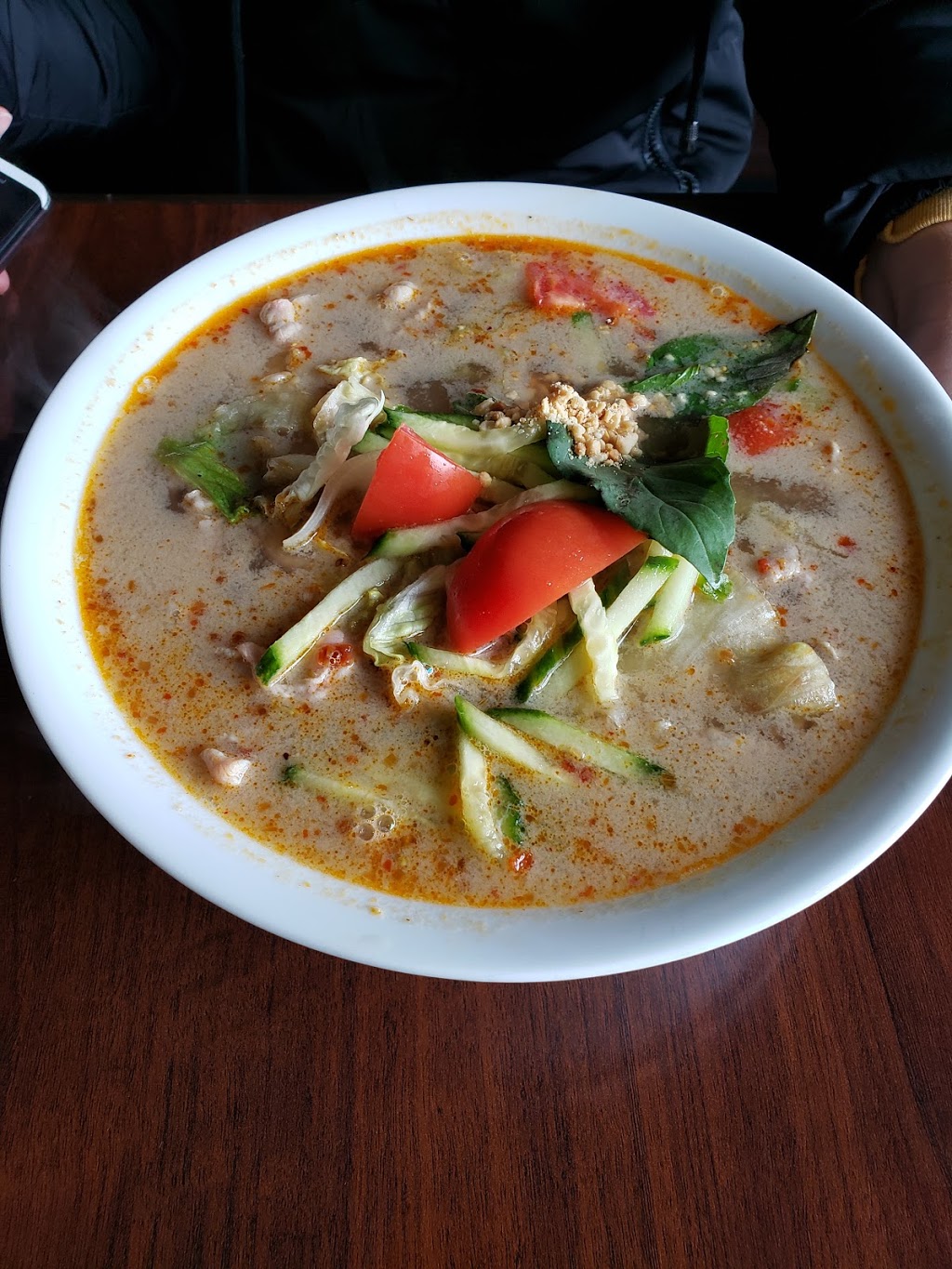 Lotus Thai & Vietnamese Cuisine | 280 Mud St W, Stoney Creek, ON L8J 3Z6, Canada | Phone: (905) 561-1888