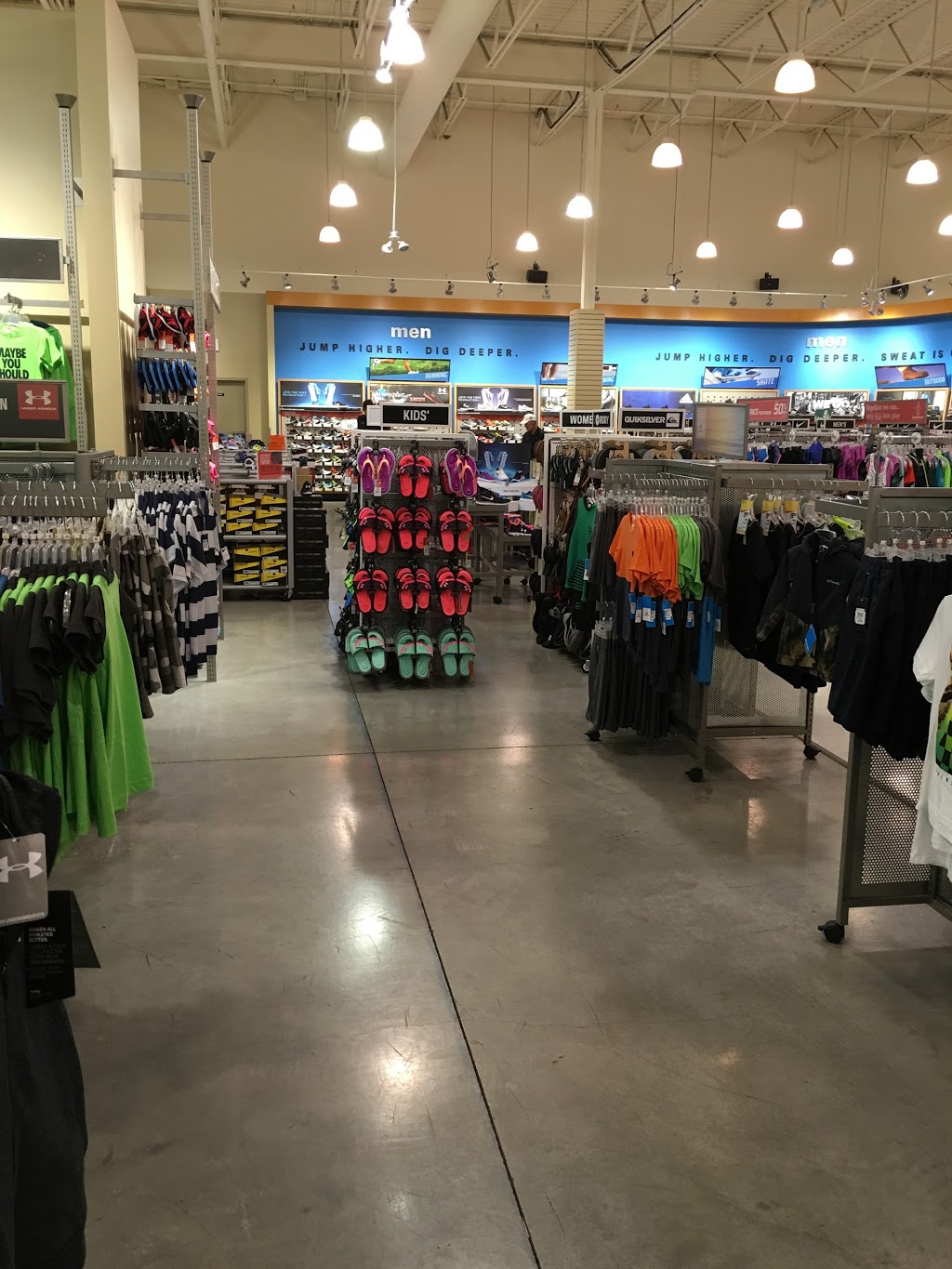Sport Chek | 33 Heritage Meadows Way SE #1160, Calgary, AB T2H 3B8, Canada | Phone: (403) 410-9690