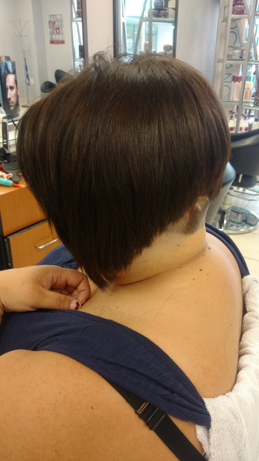 Sams Barber and Salon | 1070 Wellington Rd, London, ON N6E 3V8, Canada | Phone: (519) 204-6501
