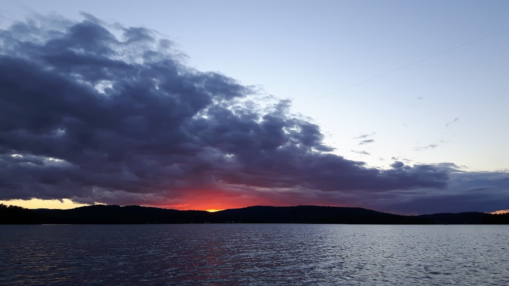 Camping A La Clairiere | 2000 Chem. du Tour du Lac des Iles, Mont-Laurier, QC J9L 3G7, Canada | Phone: (819) 623-2607