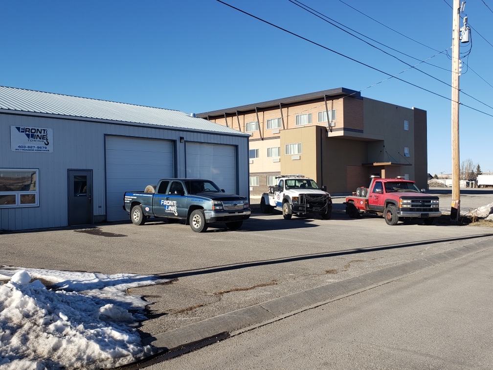 Front Line Towing & Recovery Ltd | P Box 1623, 880 Elk Ave, Pincher Creek, AB T0K 1W0, Canada | Phone: (403) 627-9679