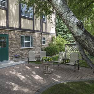 Seasons High River | 660 7 St NW, High River, AB T1V 1S7, Canada | Phone: (403) 652-1581
