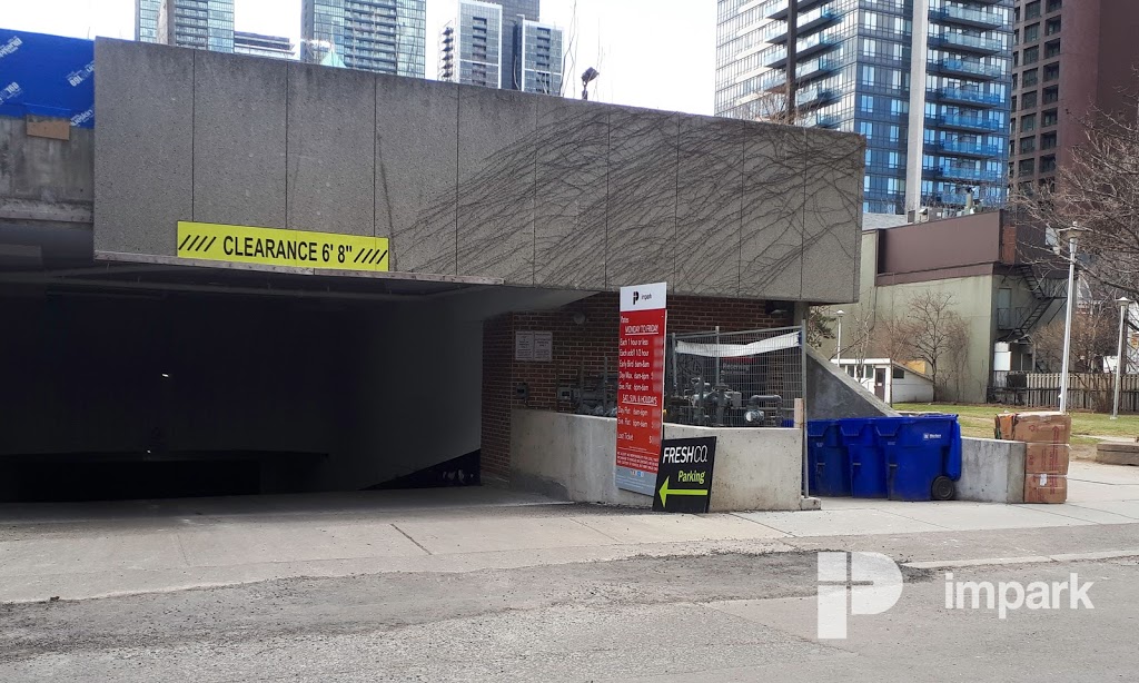 Impark Parking | 555 Sherbourne St, Toronto, ON M4X 1K7, Canada | Phone: (416) 369-1801