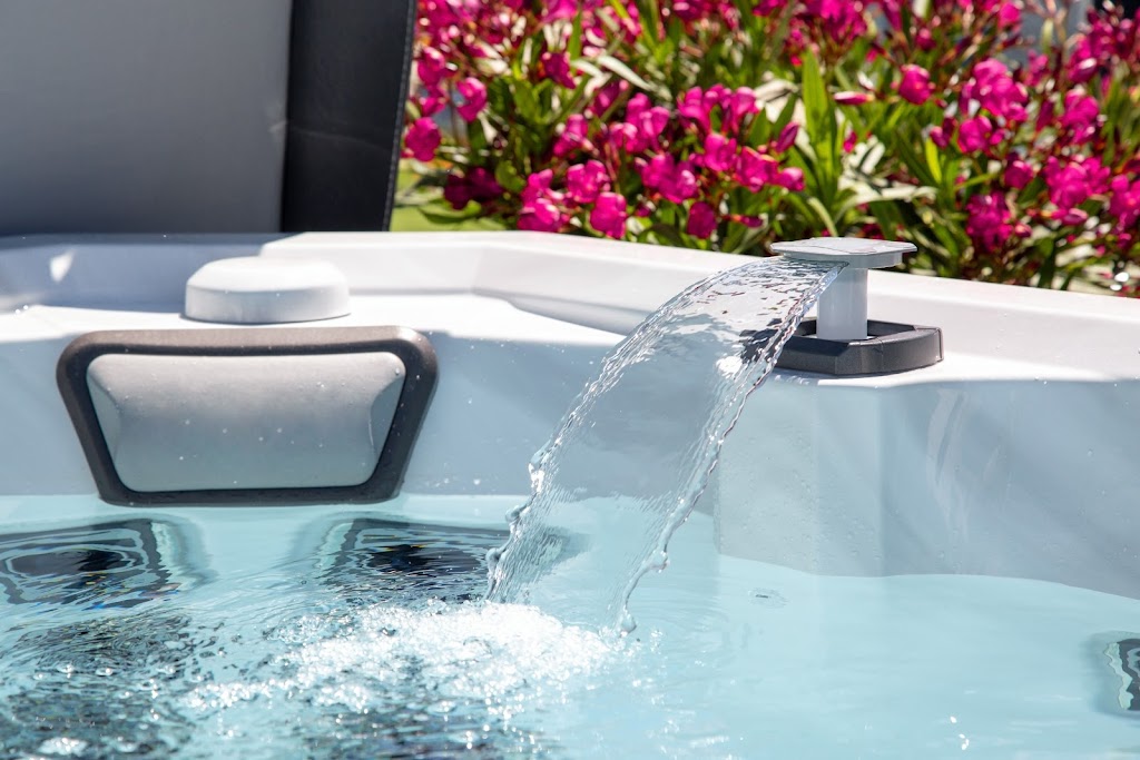 Réparation Casa Spa | 710 Rue du Béarn, Saint-Jean-sur-Richelieu, QC J3A 1Y2, Canada | Phone: (514) 567-2009