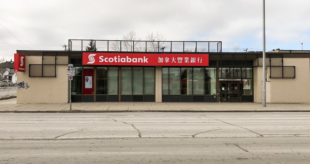 Scotiabank | 1303 Centre St N, Calgary, AB T2E 2R6, Canada | Phone: (403) 221-6788