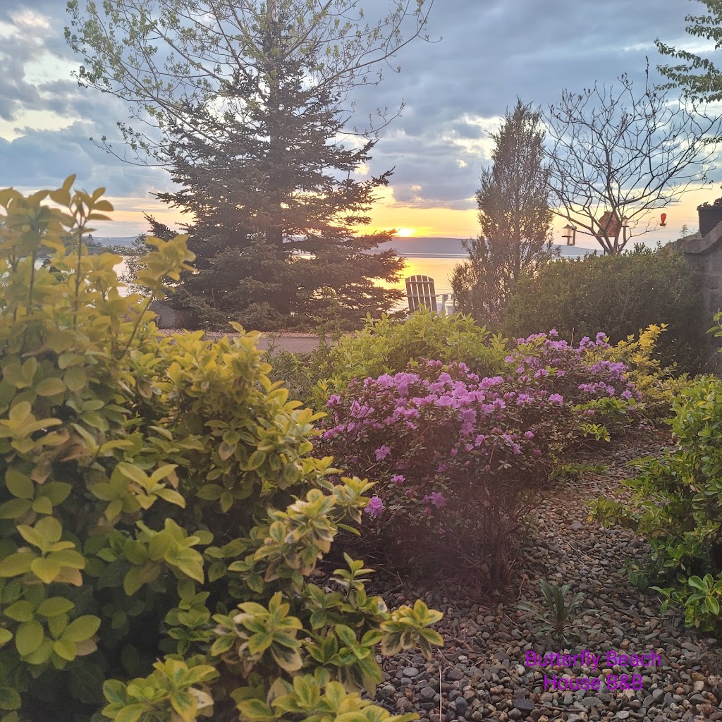 Butterfly Beach House Bed & Breakfast | 230 Old Trunk 1, Deep Brook, NS B0S 1J0, Canada | Phone: (902) 526-2234