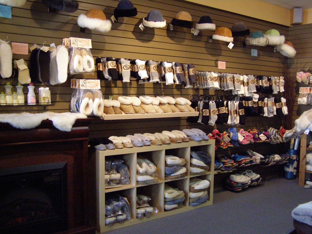 Sunshine Coast Slipper Factory | 5655 Cowrie St, Sechelt, BC V0N 3A0, Canada | Phone: (800) 499-1636