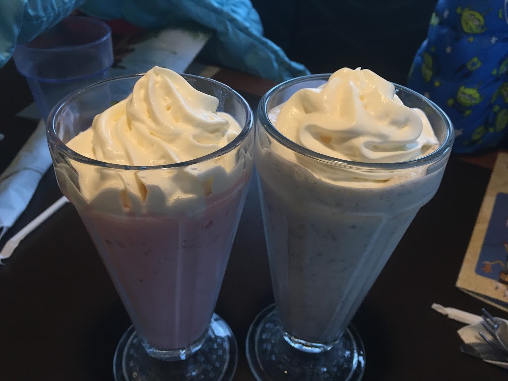 Dennys | 500 Austin Ave, Coquitlam, BC V3K 3M7, Canada | Phone: (604) 939-6545