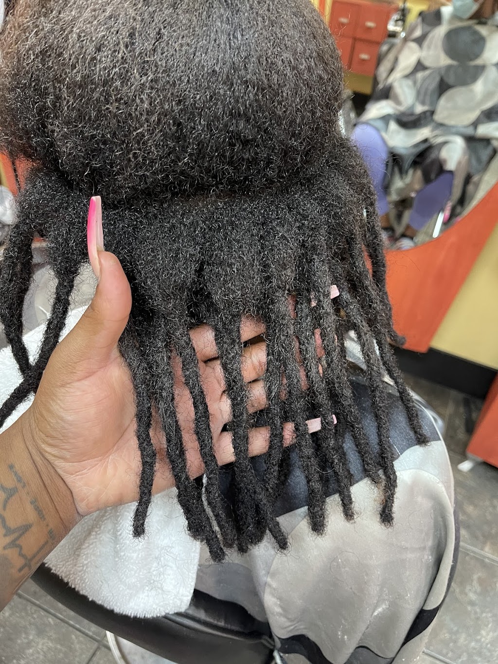 LocdByShika | 370 Main St N LocdByShika, Brampton, ON L6V 4A4, Canada | Phone: (416) 540-9044