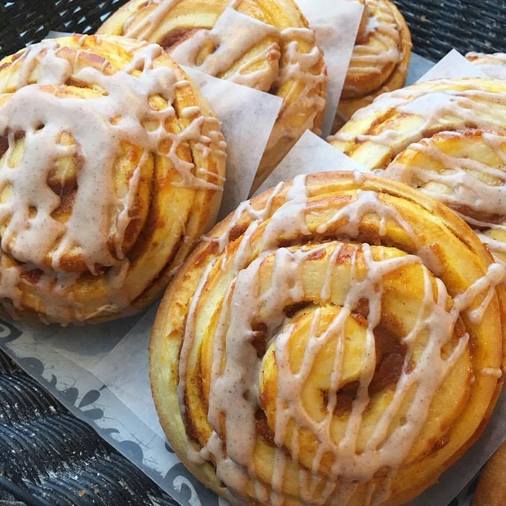 La Belle Baguette | 248 Avenue de la Cathedrale, Winnipeg, MB R2H 0H8, Canada | Phone: (204) 219-2123