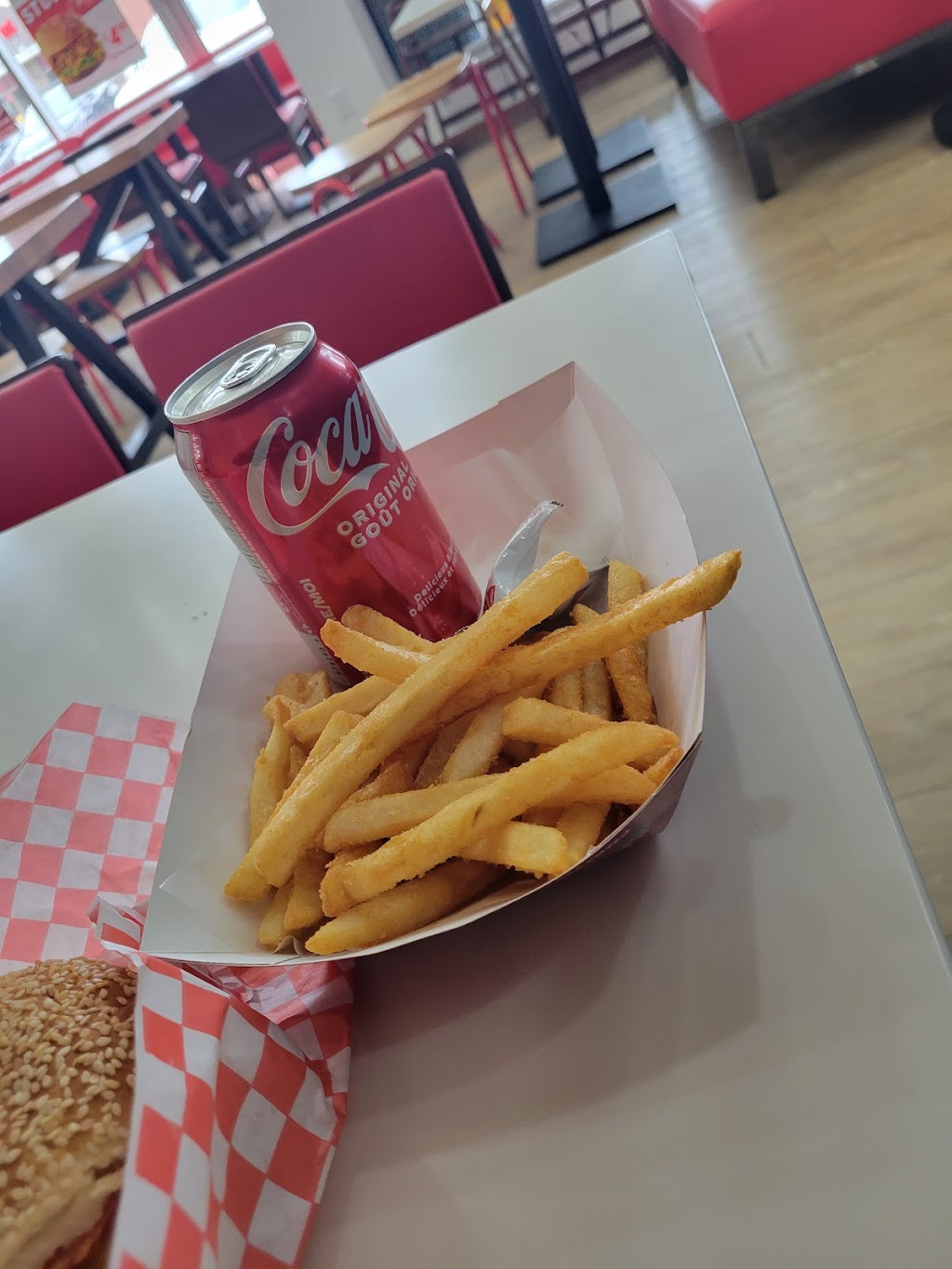 Paradise Chicken | 5618 Tenth Line W Unit 4, Mississauga, ON L5M 7L9, Canada | Phone: (905) 812-2212