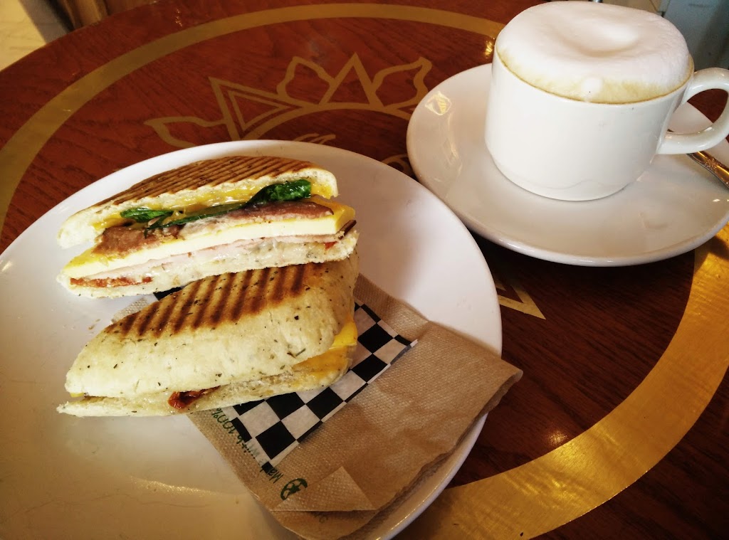 Alexanders Coffee Bar | 2385 Beacon Ave W, Sidney, BC V8L 1X4, Canada | Phone: (250) 656-3234