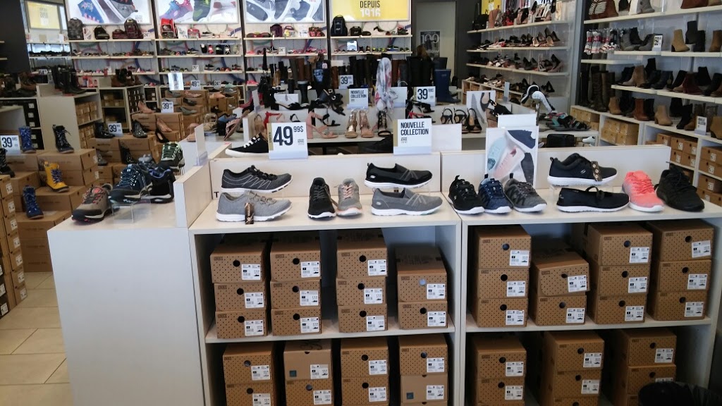 Chaussures Yellow | 7025 Boulevard Wilfrid-Hamel, Québec, QC G2G 0J5, Canada | Phone: (418) 871-8970