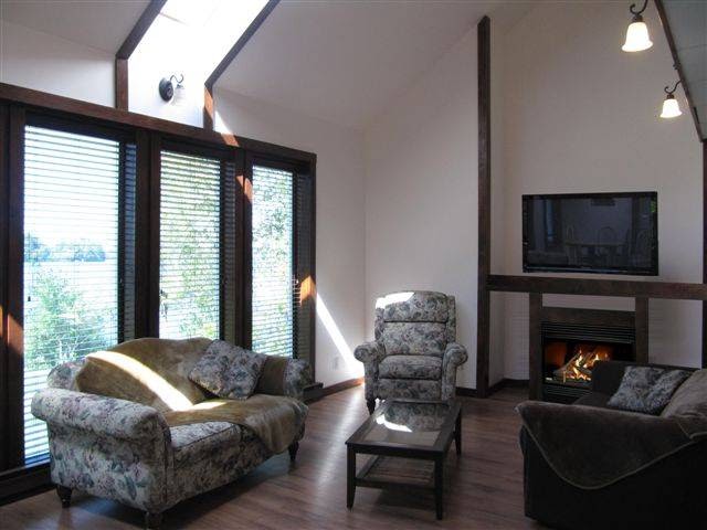 Domaine du Grand Héron | 465 Chemin du Lac, Sainte-Catherine-de-Hatley, QC J0B 1W0, Canada | Phone: (819) 578-7548