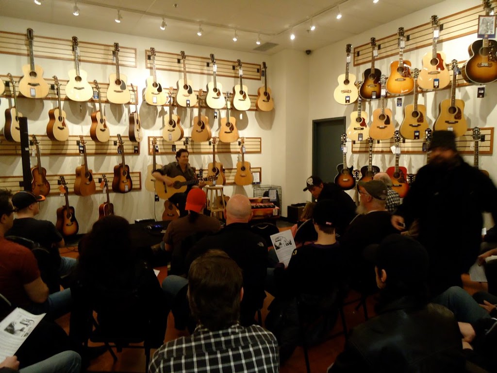 Long & McQuade Musical Instruments | 6339 200 St, Langley City, BC V2Y 1A2, Canada | Phone: (604) 530-8704