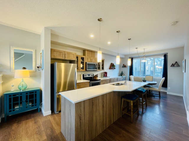 Cassie Krawec - Edmonton Real estate - REMAX River City | 13120 St Albert Trail NW, Edmonton, AB T5L 4P6, Canada | Phone: (780) 974-5109