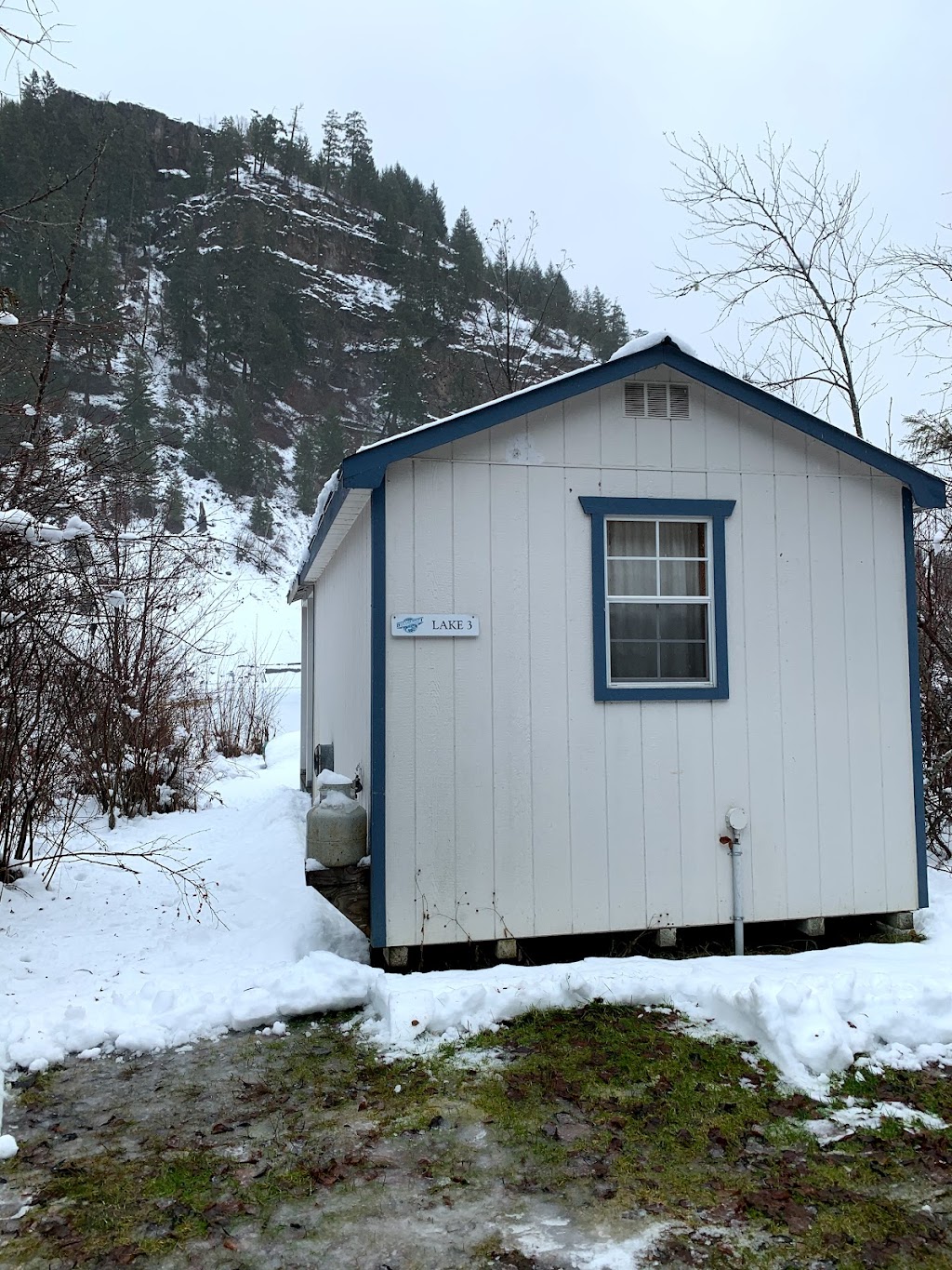Blue Lake Resort | 63452 BLUE LAKE, Boston Bar, BC V0K 1C0, Canada | Phone: (877) 867-9246