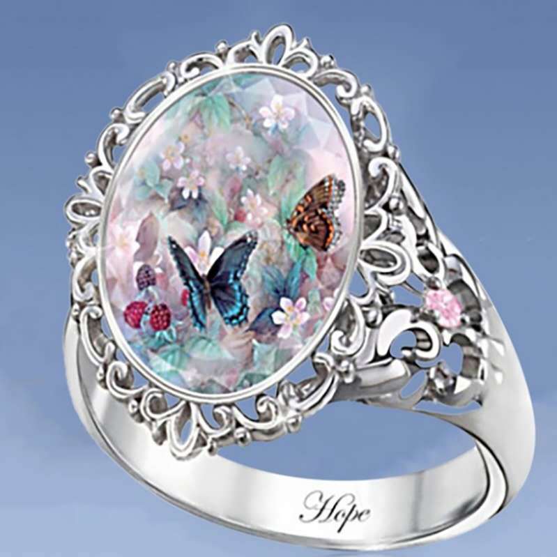 luvutothemoon.com | 513 St Joseph St, Espanola, ON P5E 1M4, Canada | Phone: (249) 200-5485