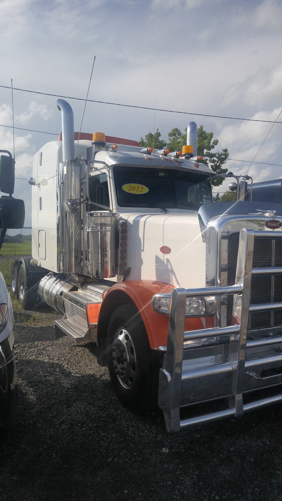 LUBRIMAX INC | 394 Rue St Paul, Repentigny, QC J5Z 4H9, Canada | Phone: (450) 585-5823
