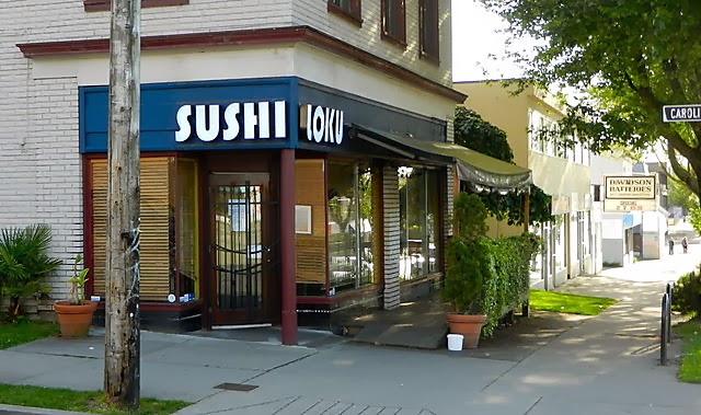 Sushi Loku | restaurant | 592 E Broadway, Vancouver, BC V5T 1X5, Canada | 6042984403 OR +1 604-298-4403