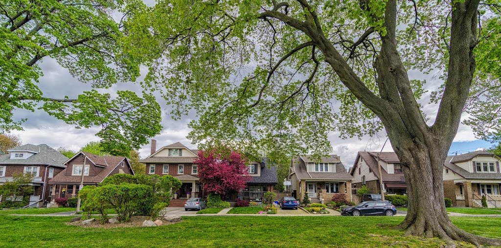 Jeannie Crawford Real Estate | 318 Dundurn St S, Hamilton, ON L8P 4L6, Canada | Phone: (289) 925-5614