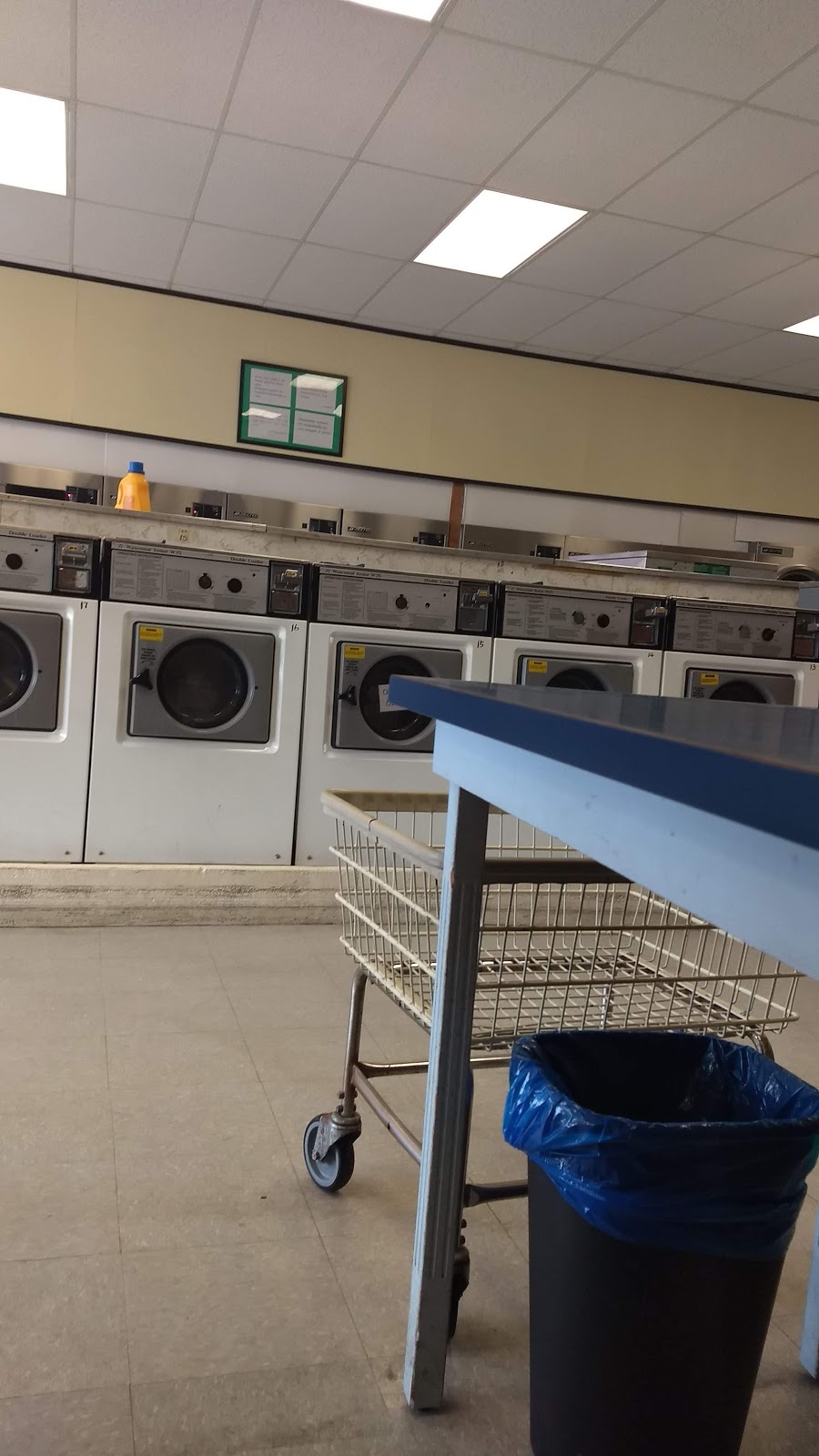 Ticky Poo Coin Laundry | 7852 6th St, Burnaby, BC V3N 3N3, Canada | Phone: (604) 526-4299