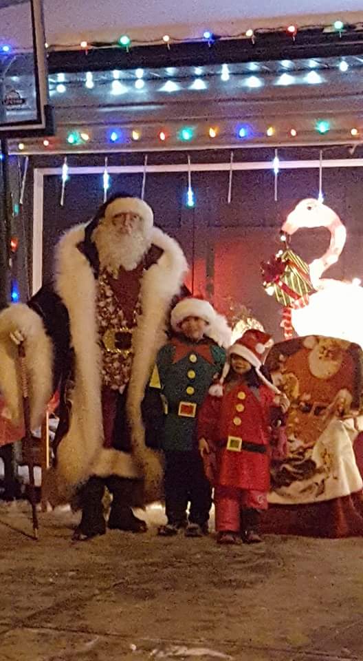 Santa D Claus | 22 Marbrooke Cir NE, Calgary, AB T2A 2W4, Canada | Phone: (403) 726-8200