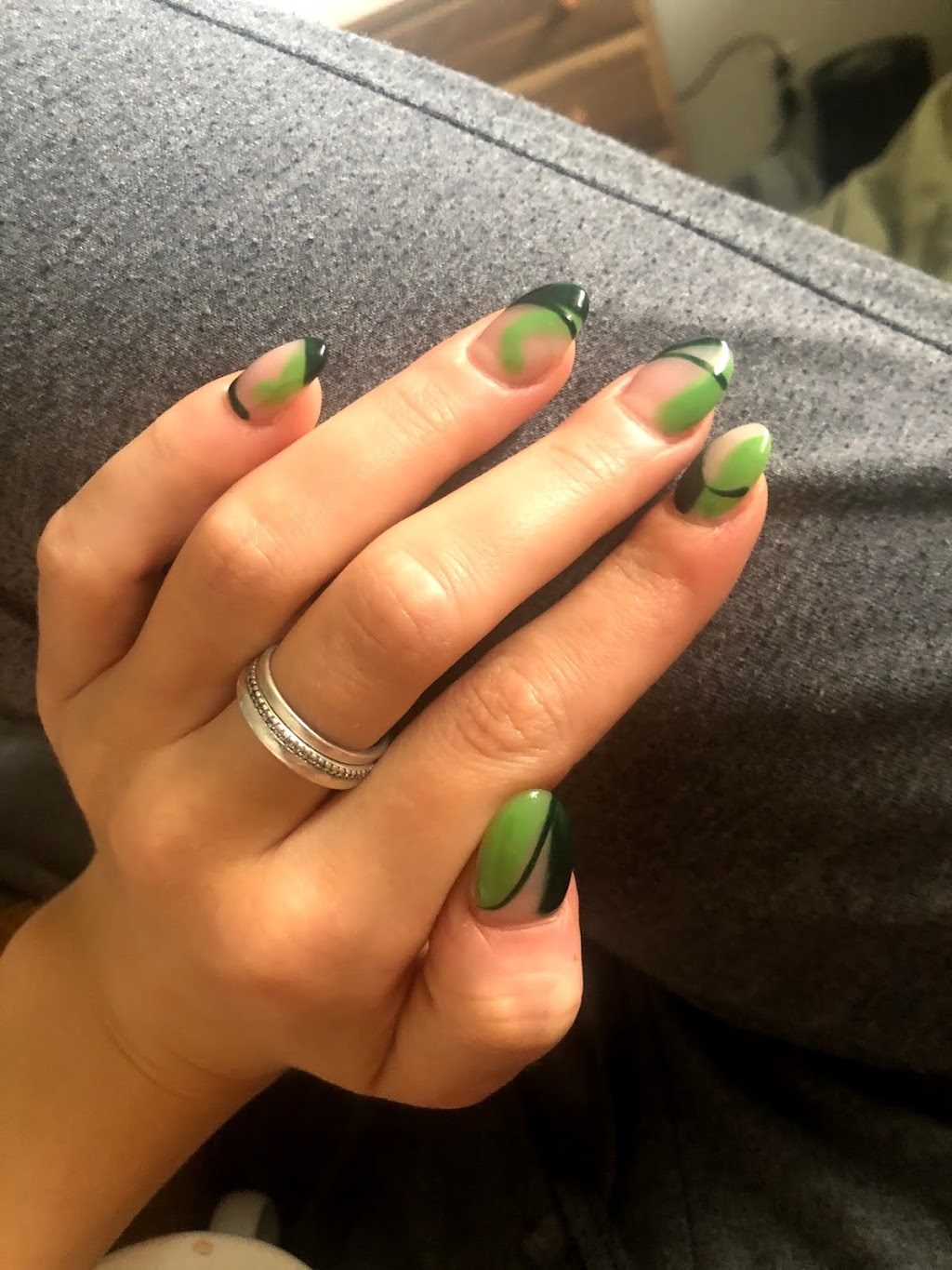Bio-Gel Nails & Spa | 2464 Lakeshore Rd W #2, Oakville, ON L6L 1H8, Canada | Phone: (905) 465-9880