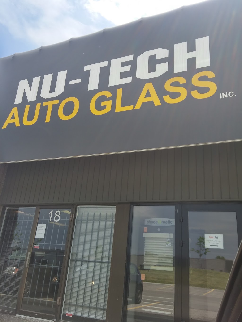 Nu-Tech Auto Glass Inc | 18-1116 Dearness Dr, London, ON N6E 1N9, Canada | Phone: (519) 668-2366
