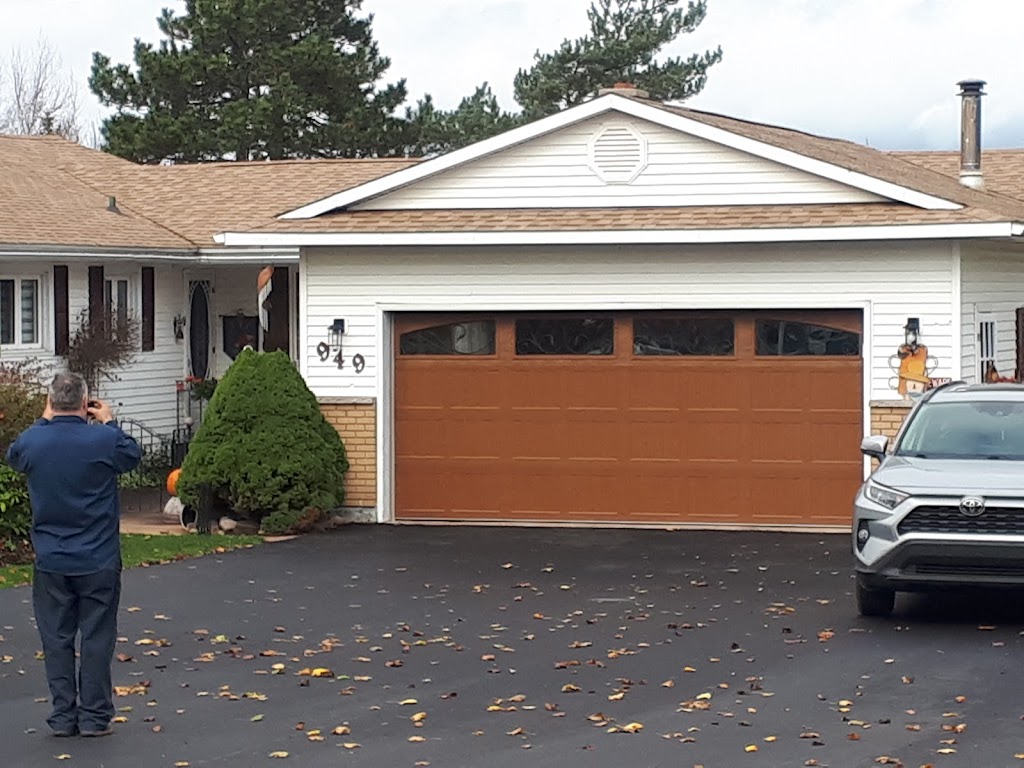 Eudoore Overhead Door Repair | 10 Jay Cole Crescent, Turtle Creek, NB E1J 2J5, Canada | Phone: (506) 386-1745