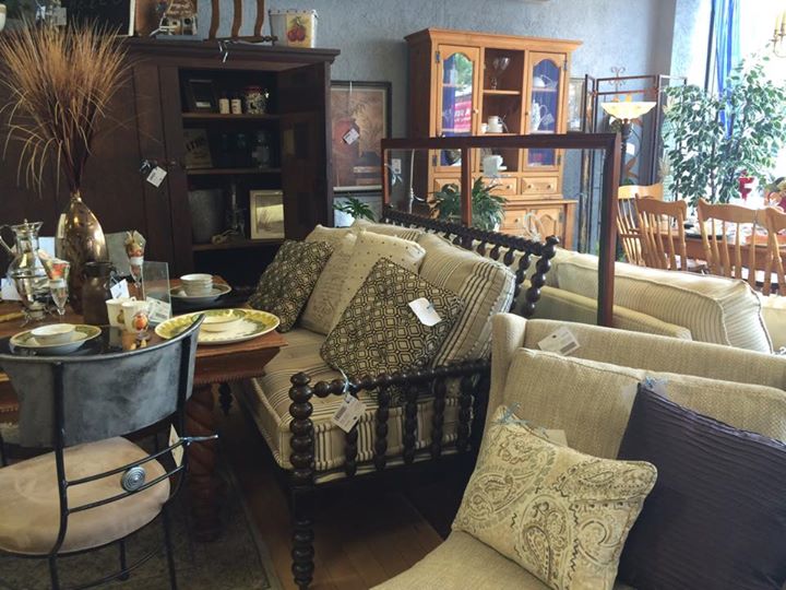 The Millionaires Daughter | 272 Ottawa St N, Hamilton, ON L8H 3Z9, Canada | Phone: (905) 543-8000