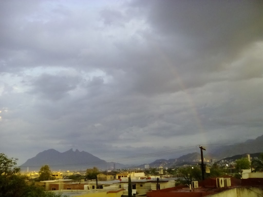 St. John Paul II Catholic Elementary School | 2130 Kingsridge Dr, Oakville, ON L6M 4Z2, Canada | Phone: (905) 827-8894