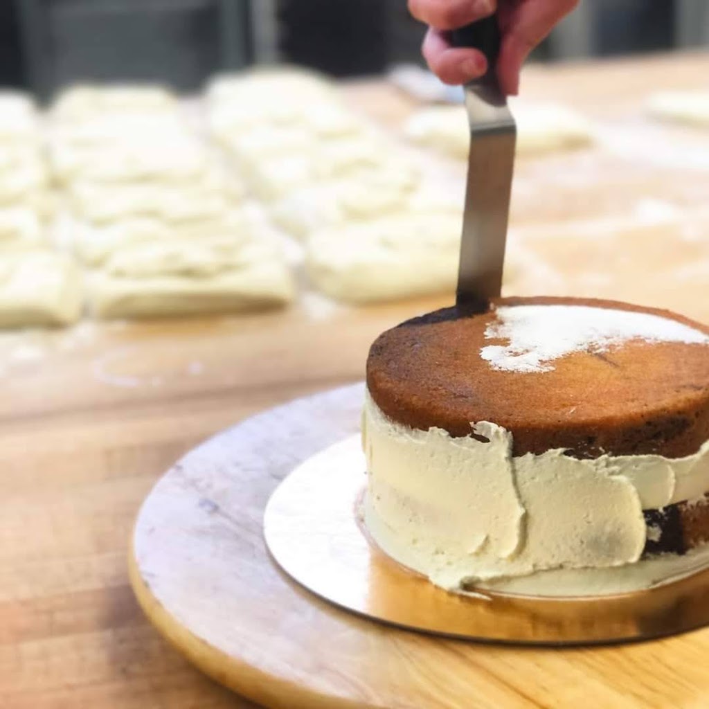 Crème | 3755 Rue Picard, Saint-Hyacinthe, QC J2S 1H3, Canada | Phone: (450) 702-8686